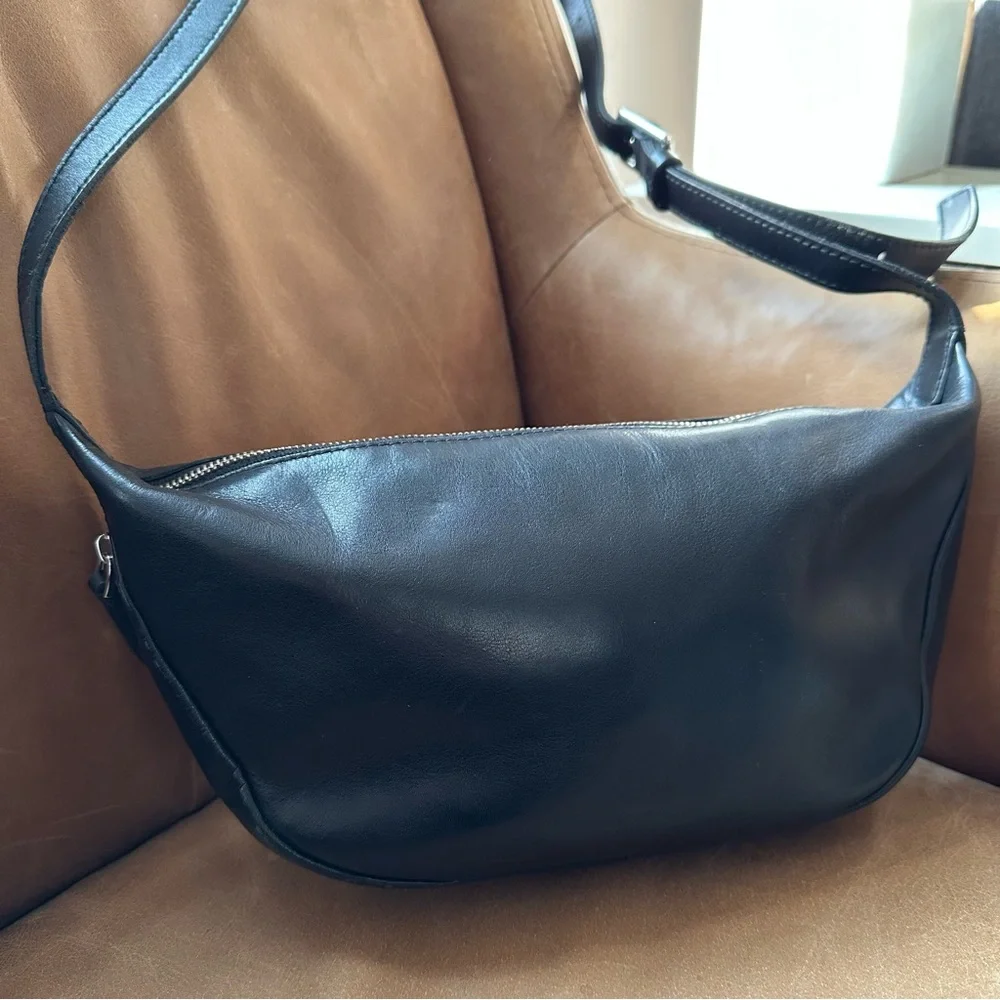 Madewell Black Leather Crescent Crossbody Bag with Gold Hardware - Picture 5 of 16
